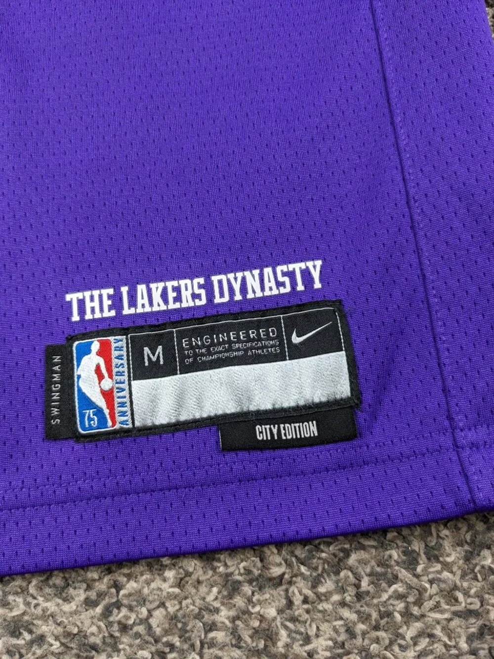 LeBron James Los Angeles Lakers Swingman Jersey City Edition Youth Boys Medium